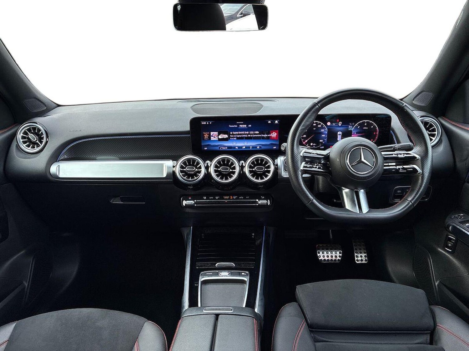 Used Mercedes-Benz GLB 2024 for sale - 77011935: Photo 10