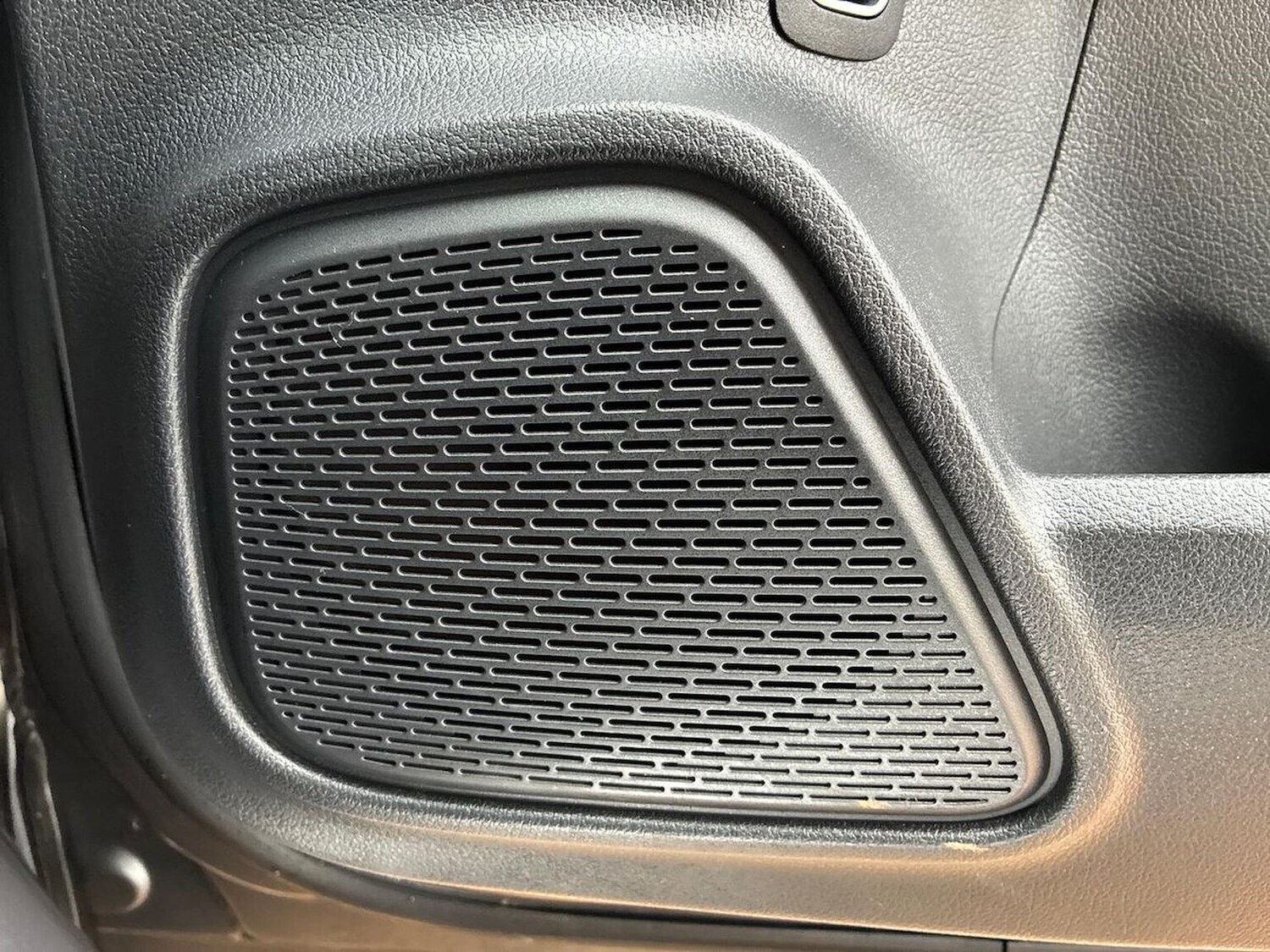 Used Mercedes-Benz EQA 2021 for sale - 77024228: Photo 33