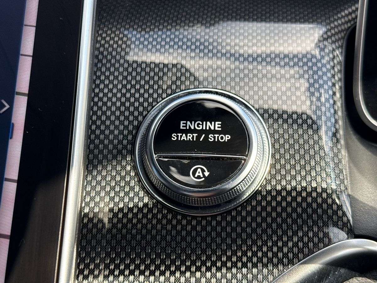 Used Mercedes-Benz GLC 2023 for sale - 78122796: Photo 40