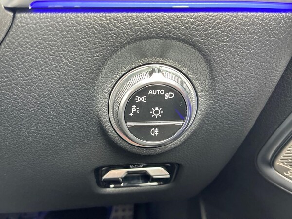 Used Mercedes-Benz C-Class 2024 for sale - 76198396: Photo 23