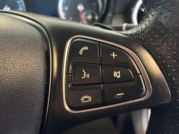 Used Mercedes-Benz A-Class 2018 for sale - 76219167: Photo 26
