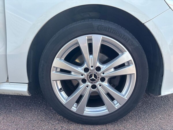 Used Mercedes-Benz A-Class 2018 for sale - 76219167: Photo 5
