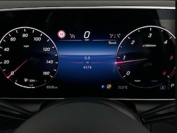Used Mercedes-Benz GLC 2024 for sale - 75956833: Photo