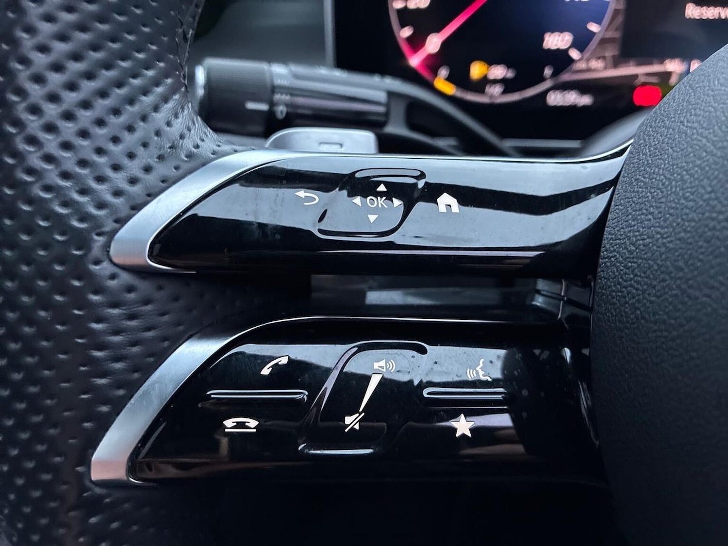 Used Mercedes-Benz C Class 2024 for sale - 76864030: Photo 26