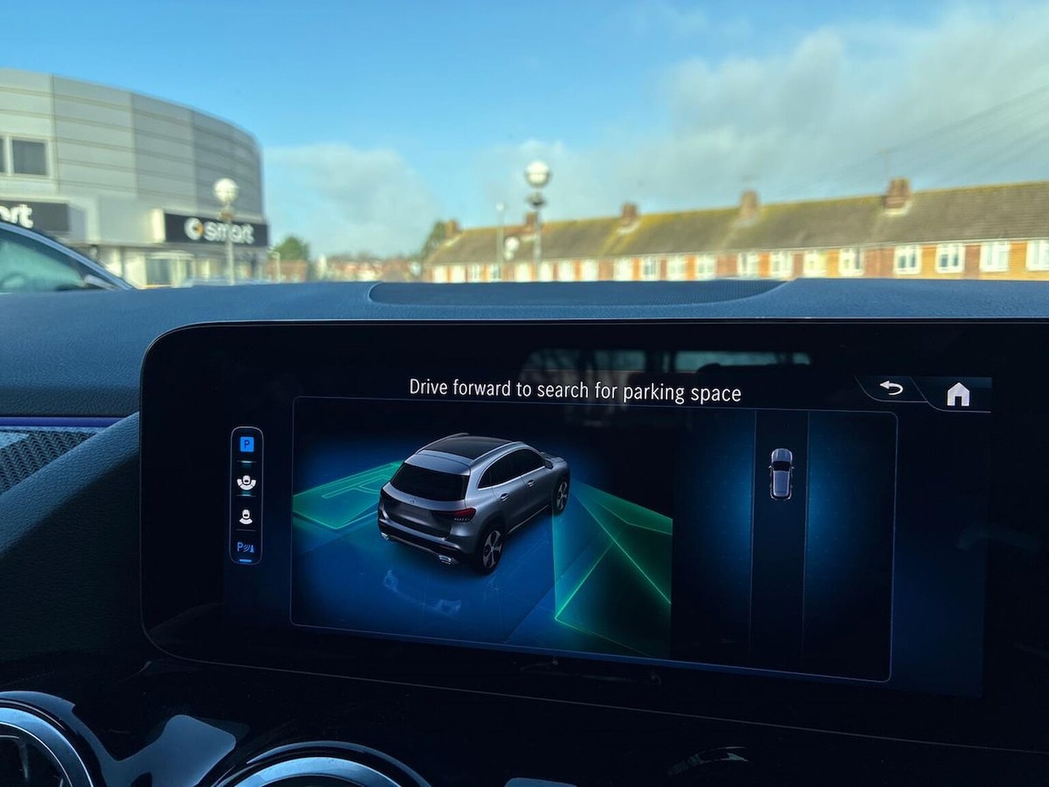 Used Mercedes-Benz GLA 2024 for sale - 76845283: Photo 40