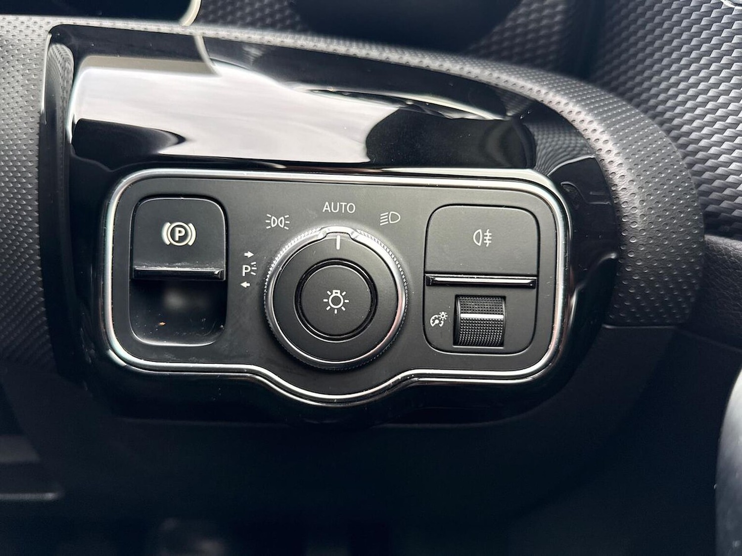 Used Mercedes-Benz A-Class 2019 for sale - 76363420: Photo 22