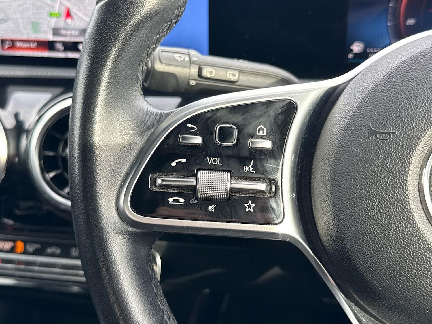 Used Mercedes-Benz A-Class 2019 for sale - 76363420: Photo 26