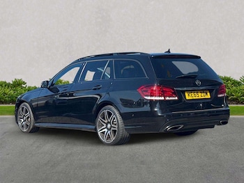 Used Mercedes-Benz E Class 2015 for sale - 79081668: Photo