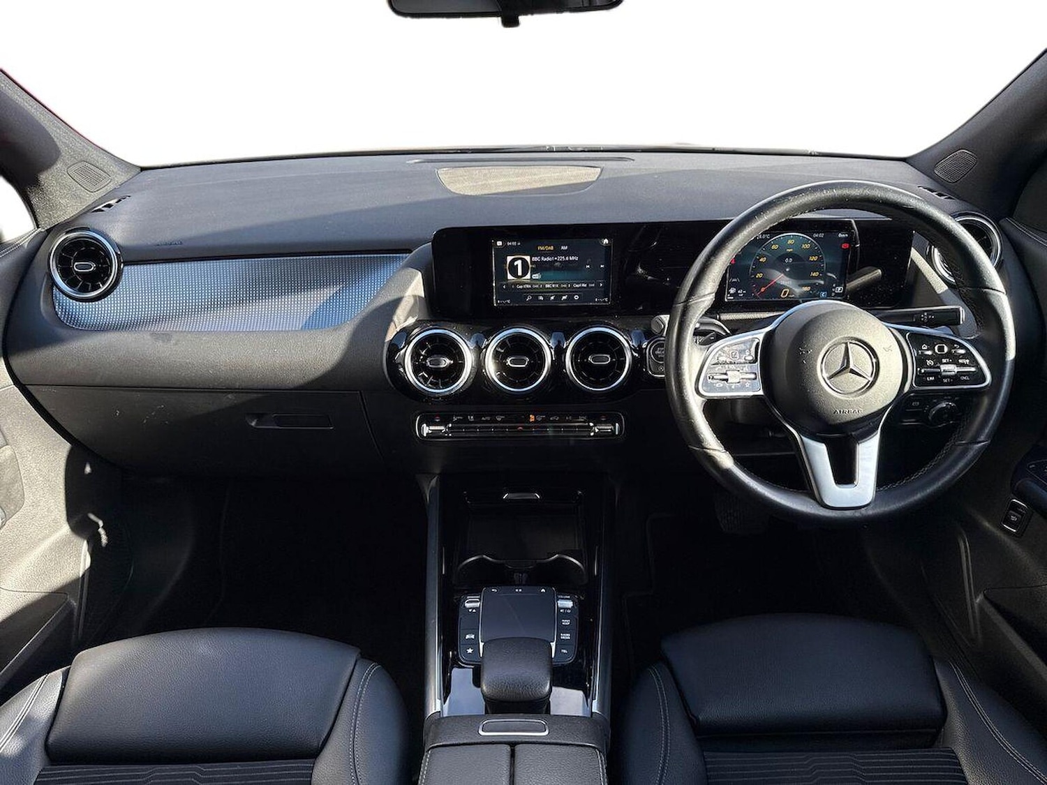 Used Mercedes-Benz GLA 2020 for sale - 76329980: Photo 8