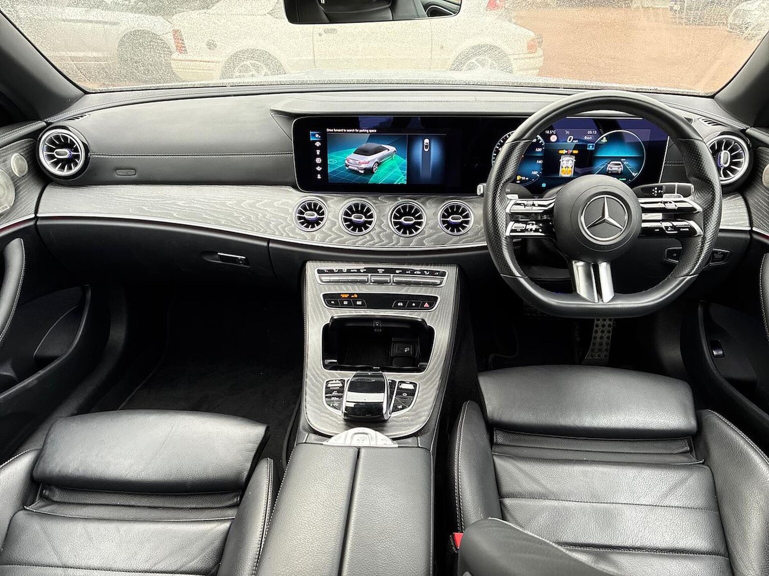 Used Mercedes-Benz E-Class 2022 for sale - 75987649: Photo 13