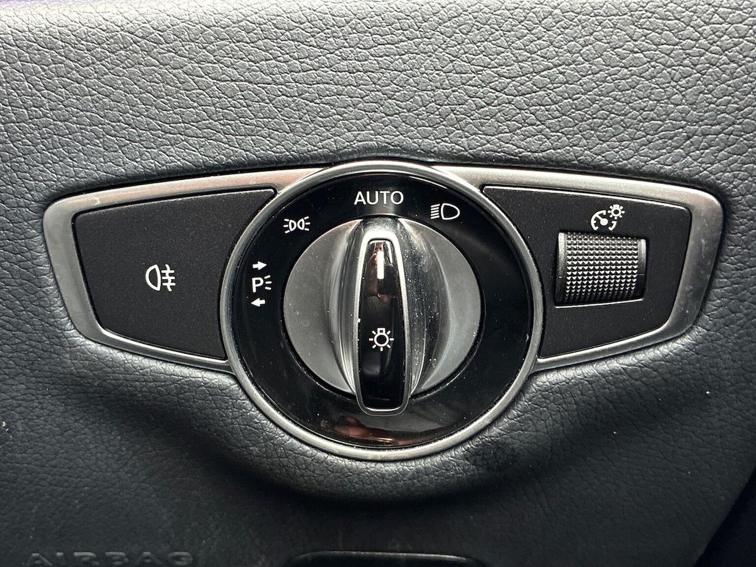 Used Mercedes-Benz E-Class 2022 for sale - 75987649: Photo 22