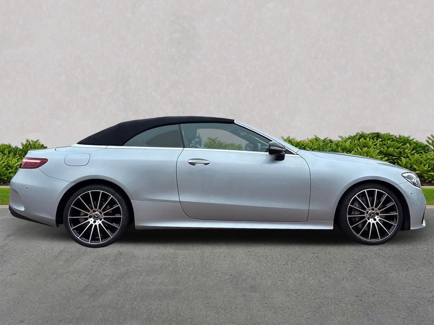 Used Mercedes-Benz E-Class 2022 for sale - 75987649: Photo 3