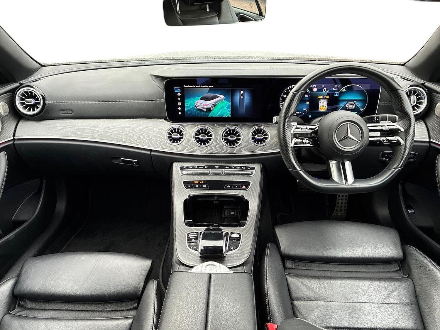 Used Mercedes-Benz E-Class 2022 for sale - 75987649: Photo 8