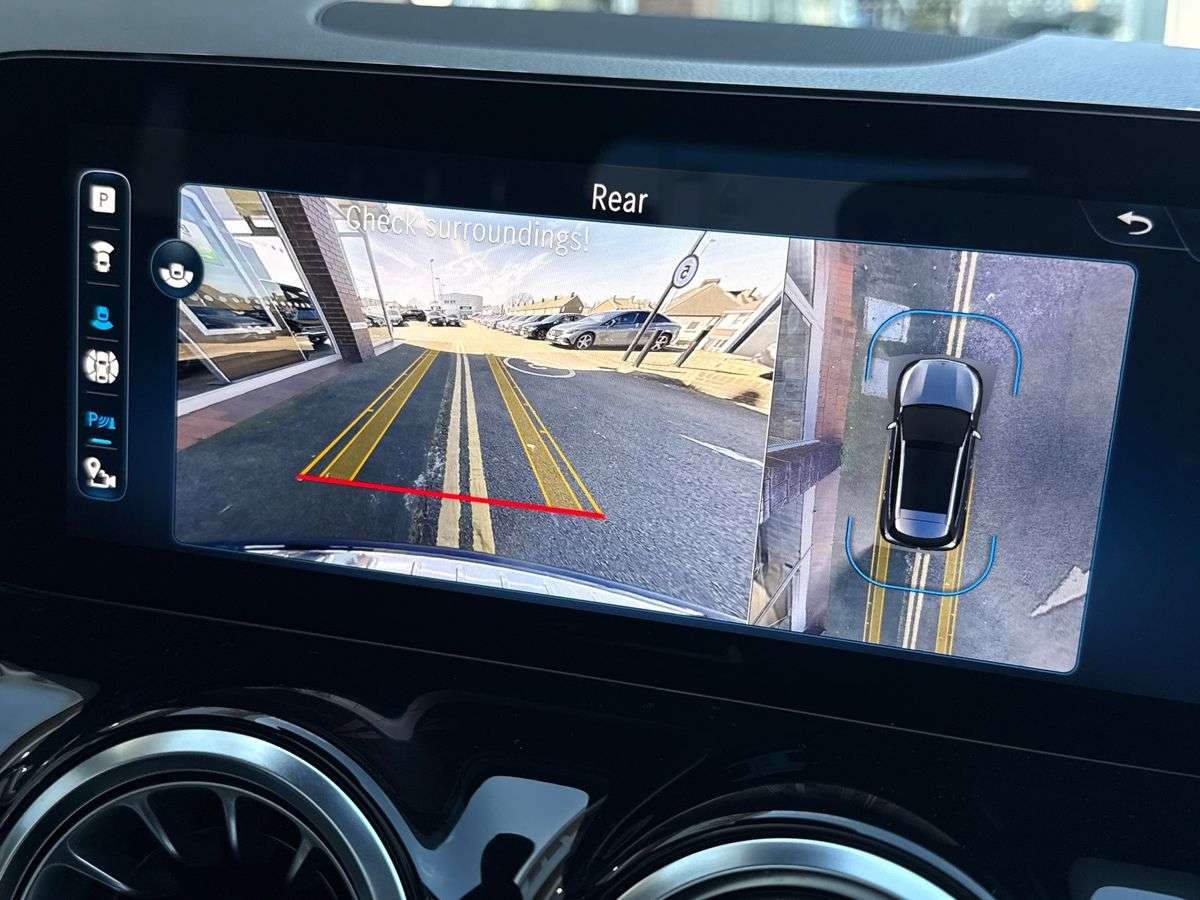 Used Mercedes-Benz GLA 2023 for sale - 78192408: Photo 11