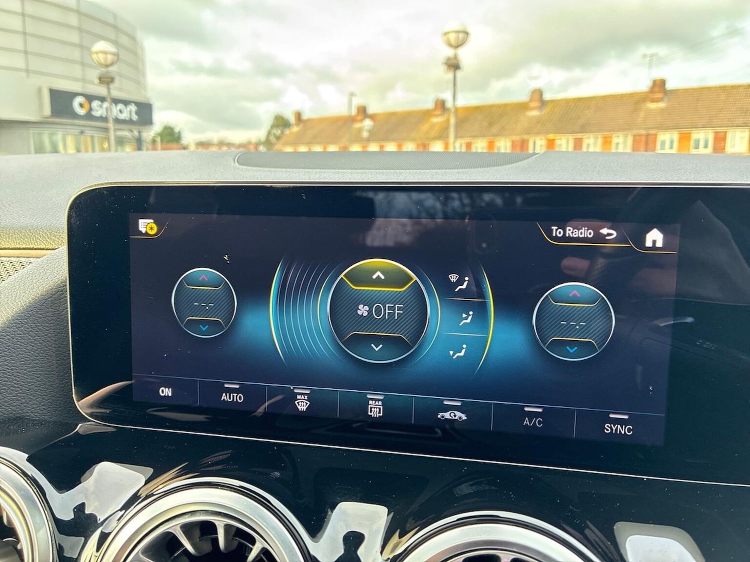 Used Mercedes-Benz GLA 2023 for sale - 77056908: Photo 14