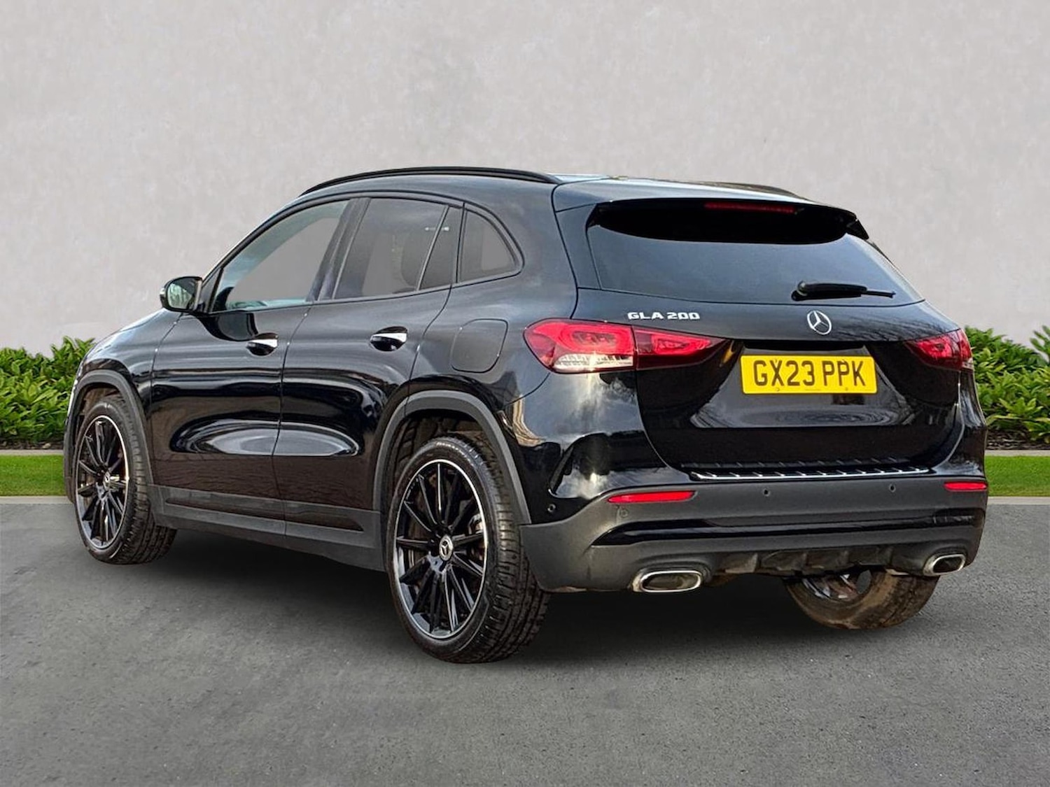 Used Mercedes-Benz GLA 2023 for sale - 77056908: Photo 2