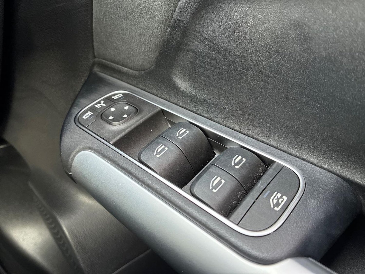 Used Mercedes-Benz GLA 2023 for sale - 77056908: Photo 23