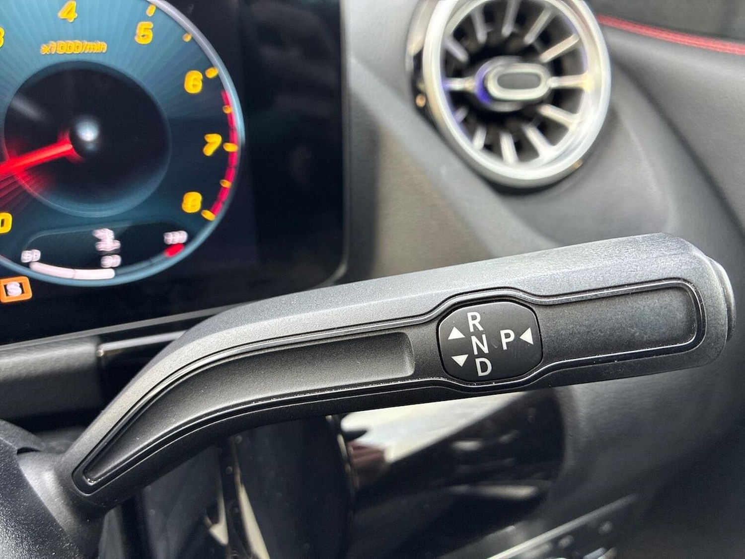 Used Mercedes-Benz GLA 2023 for sale - 77056908: Photo 31