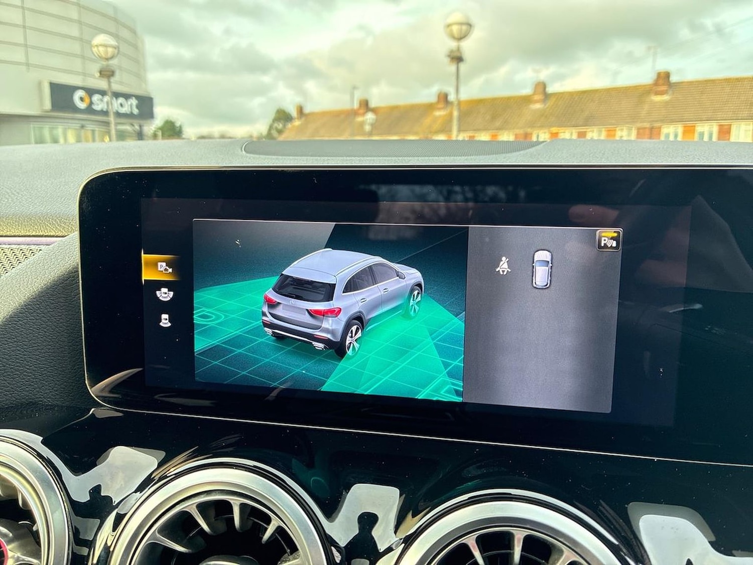 Used Mercedes-Benz GLA 2023 for sale - 77056908: Photo 42