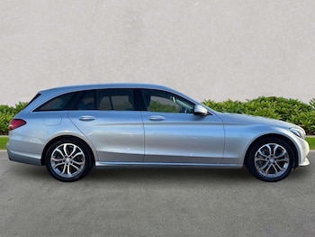 Used Mercedes-Benz C Class 2014 for sale - 79273243: Photo