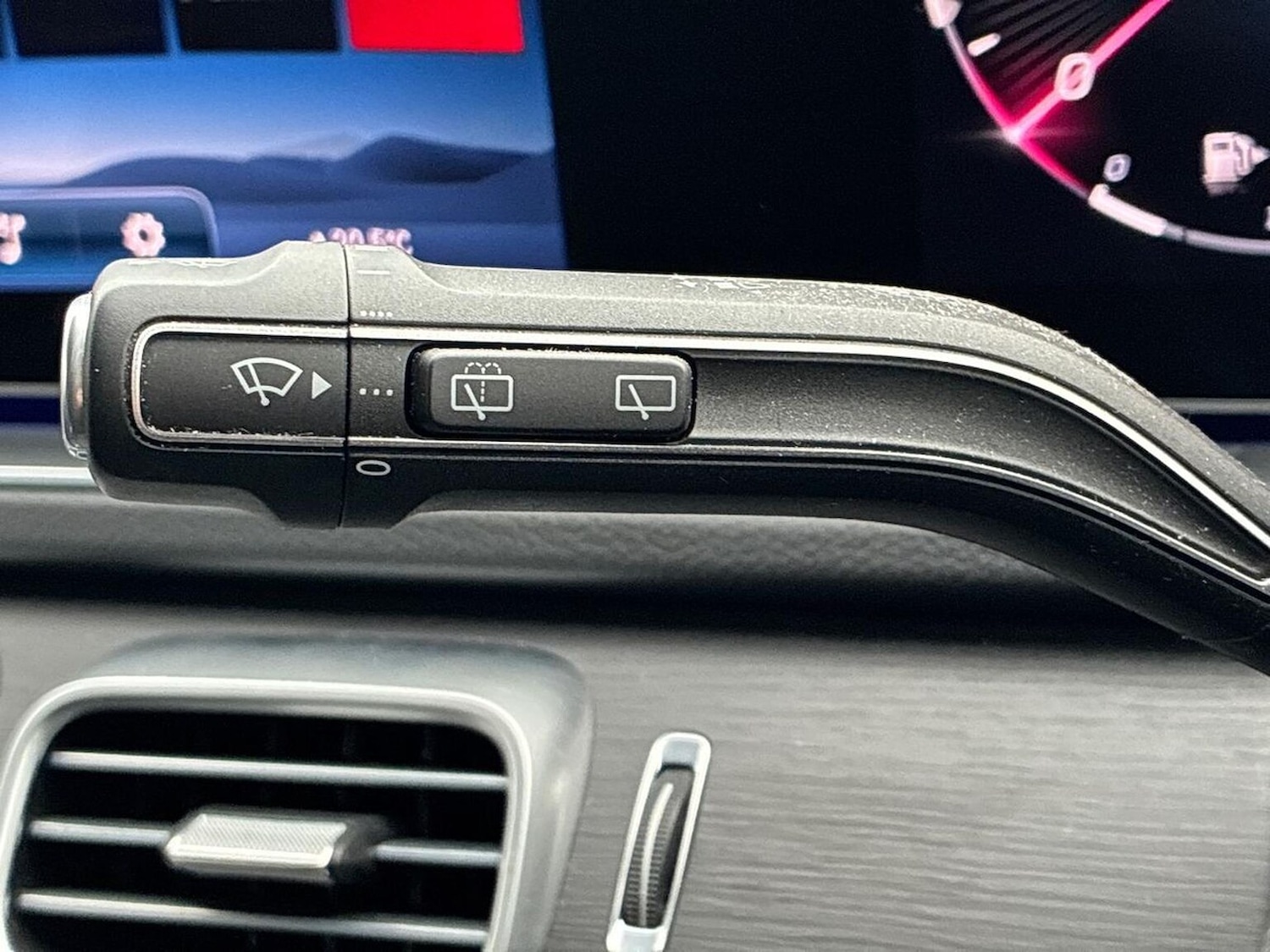 Used Mercedes-Benz GLE 2024 for sale - 76845282: Photo 28