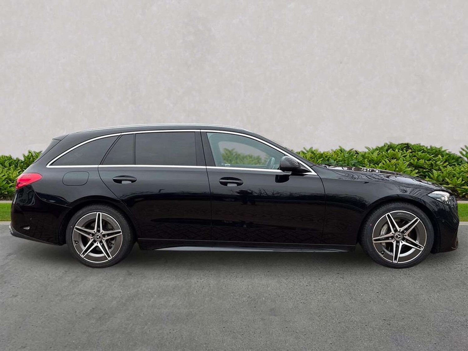 Used Mercedes-Benz C Class 2024 for sale - 77662560: Photo 3