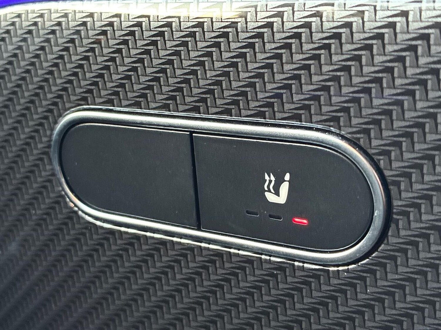 Used Mercedes-Benz GLA 2024 for sale - 76555422: Photo 32