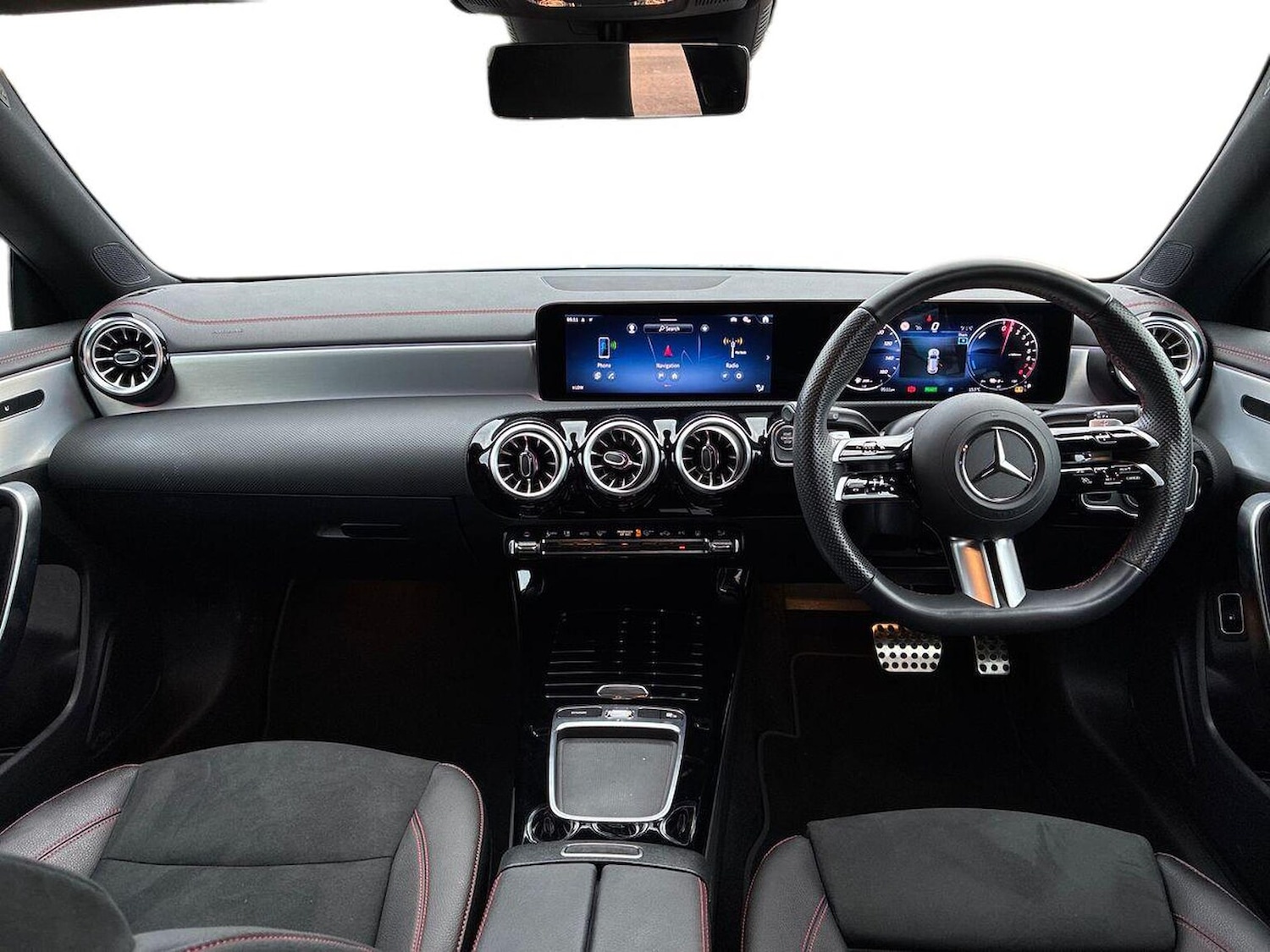 Used Mercedes-Benz CLA 2024 for sale - 76157143: Photo 8