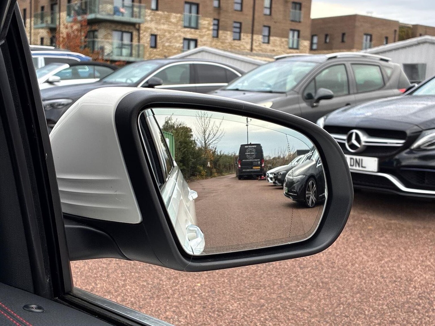 Used Mercedes-Benz B Class 2019 for sale - 76490568: Photo 2