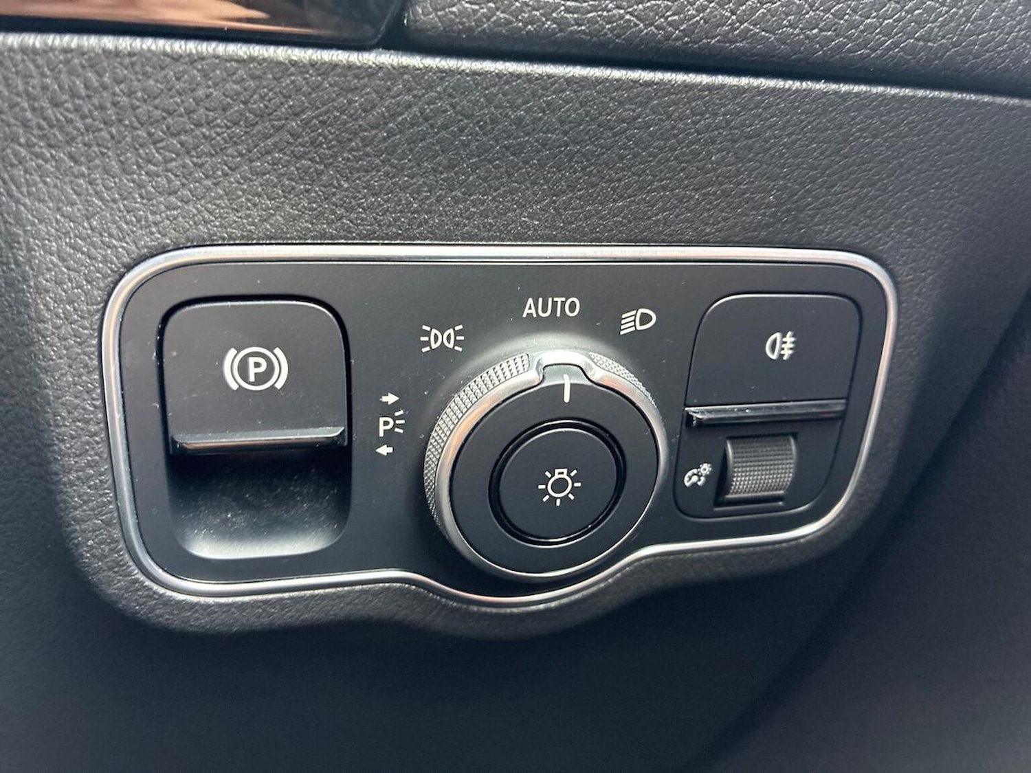 Used Mercedes-Benz EQA 2021 for sale - 76464644: Photo 23