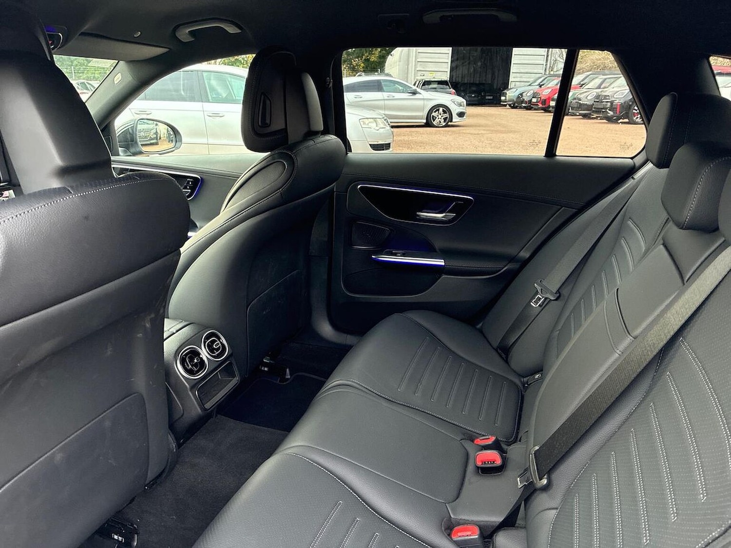 Used Mercedes-Benz C Class 2024 for sale - 76547625: Photo 17