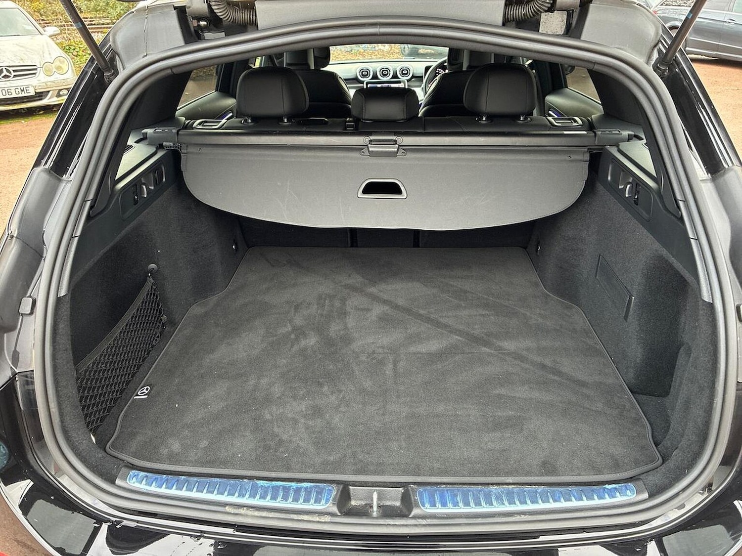 Used Mercedes-Benz C Class 2024 for sale - 76547625: Photo 18