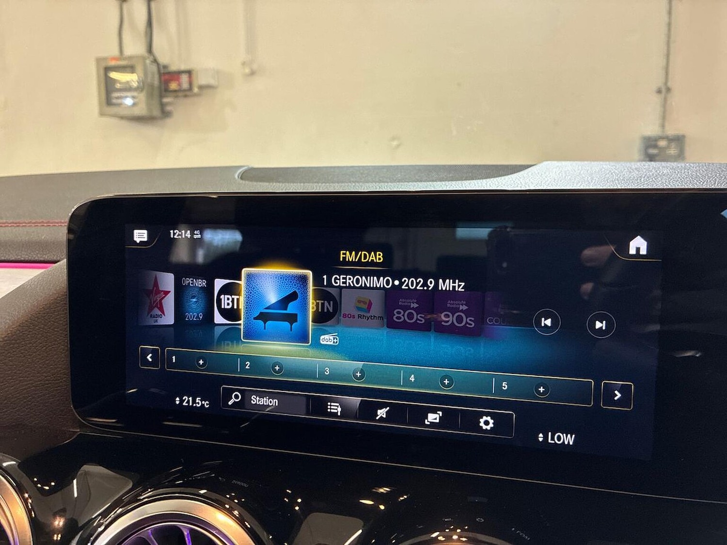 Used Mercedes-Benz EQA 2021 for sale - 76547623: Photo 27