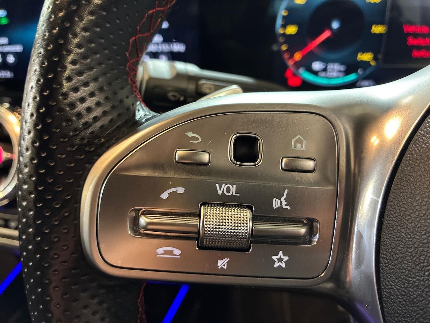 Used Mercedes-Benz EQA 2021 for sale - 76547623: Photo 28