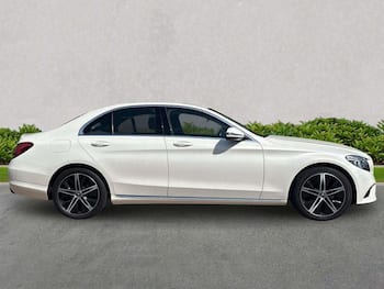 Used Mercedes-Benz C Class 2020 for sale - 79679689: Photo