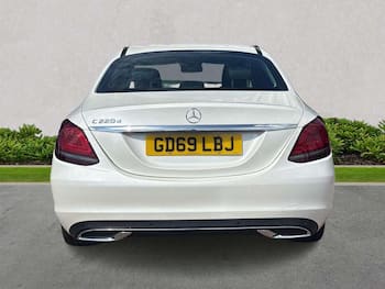 Used Mercedes-Benz C Class 2020 for sale - 79679689: Photo