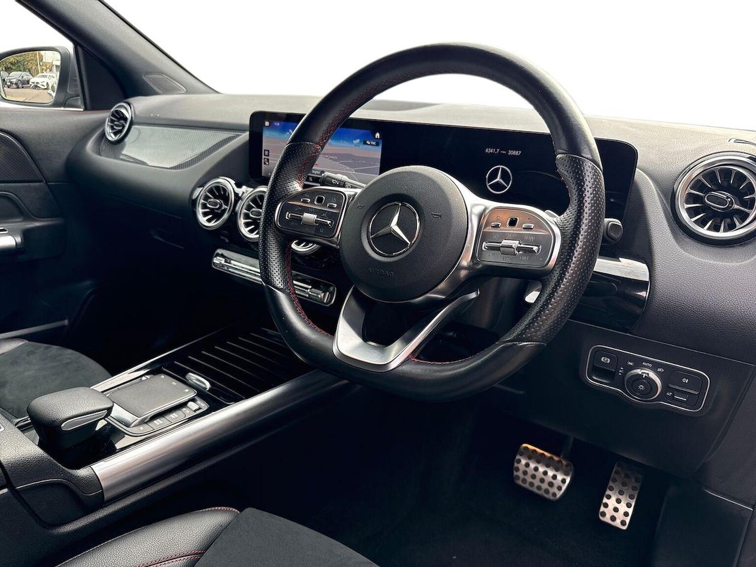 Used Mercedes-Benz GLA 2023 for sale - 76144228: Photo 15