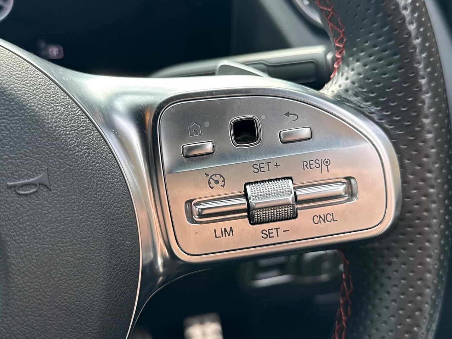Used Mercedes-Benz GLA 2023 for sale - 76144228: Photo 27