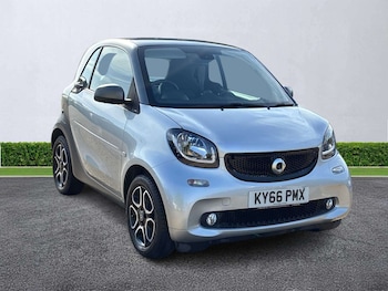 Used smart fortwo 2016 for sale - 78640553: Photo