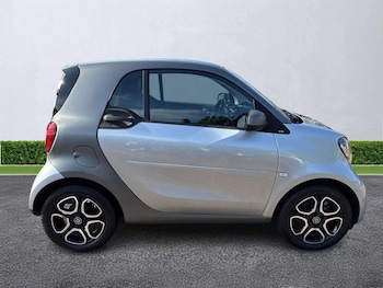 Used smart fortwo 2016 for sale - 78640553: Photo