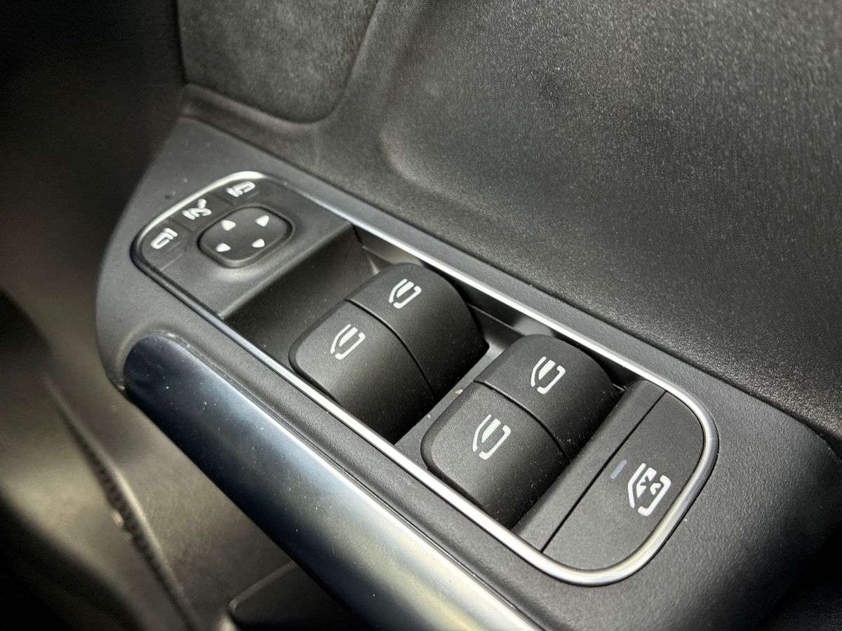 Used Mercedes-Benz GLA 2024 for sale - 77662561: Photo 21