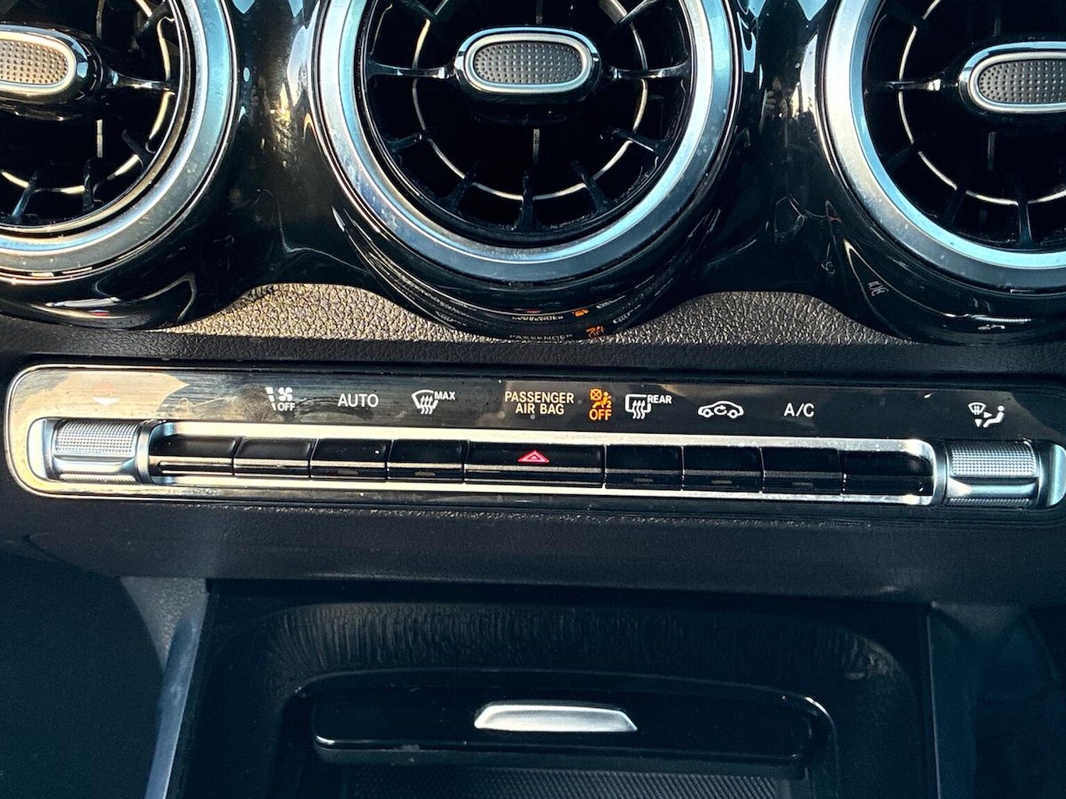 Used Mercedes-Benz GLB 2025 for sale - 76369168: Photo 12