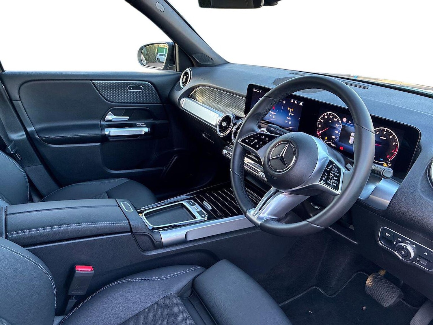 Used Mercedes-Benz GLB 2025 for sale - 76369168: Photo 15