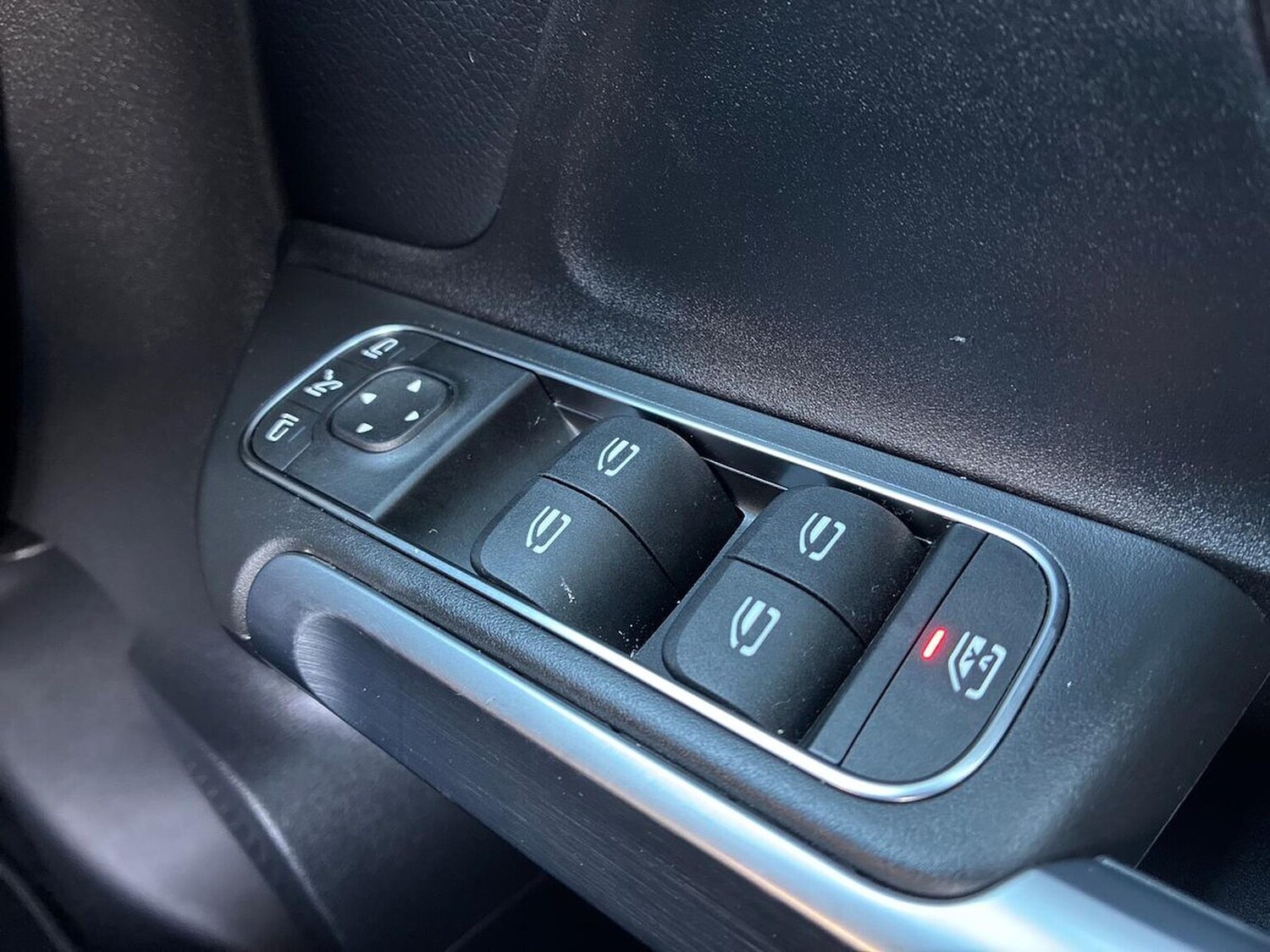 Used Mercedes-Benz GLB 2025 for sale - 76369168: Photo 21