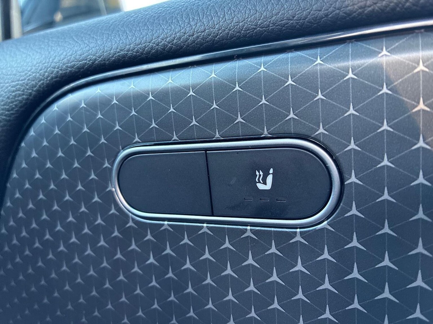 Used Mercedes-Benz GLB 2025 for sale - 76369168: Photo 30