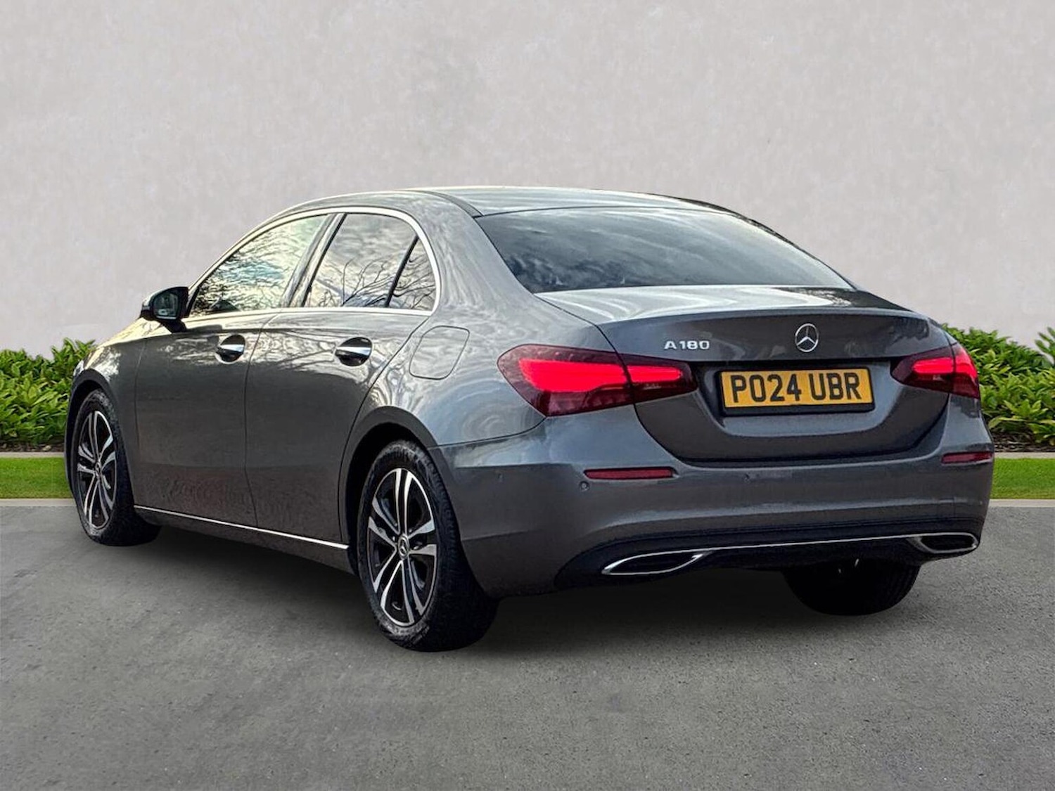 Used Mercedes-Benz A-Class 2024 for sale - 76547628: Photo 2