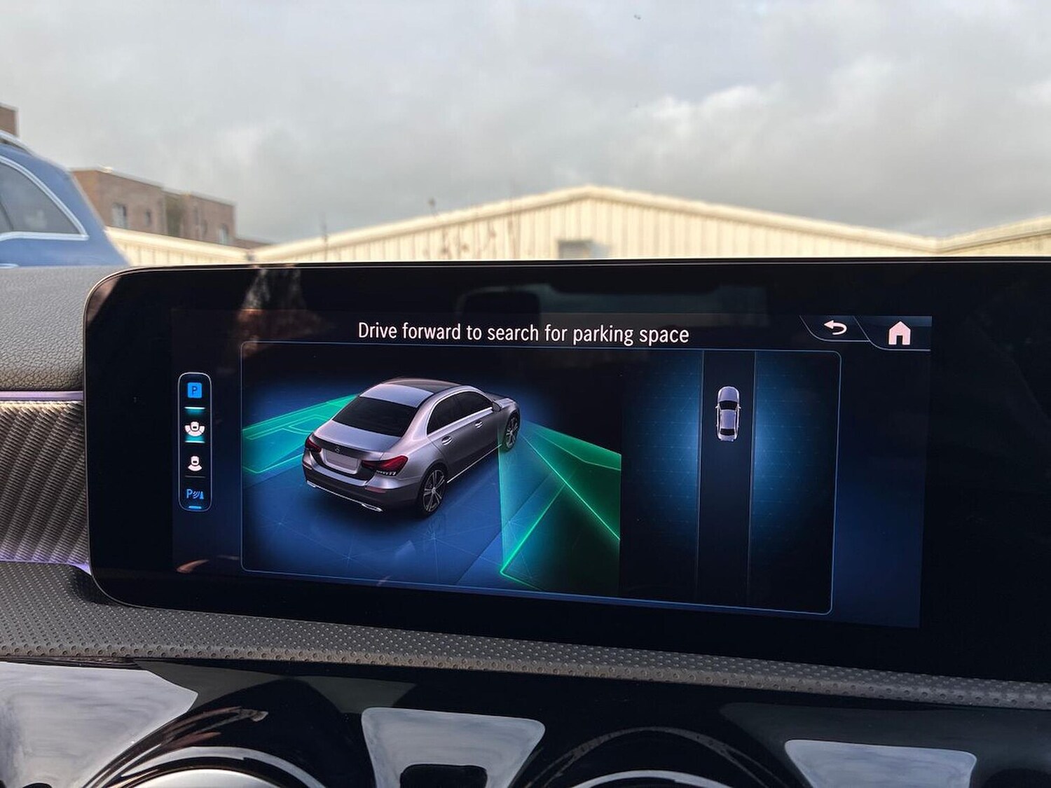 Used Mercedes-Benz A-Class 2024 for sale - 76547628: Photo 42