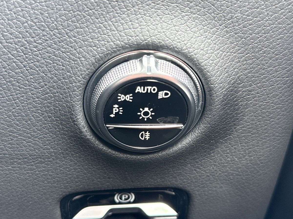 Used Mercedes-Benz GLC 2023 for sale - 78192259: Photo 22