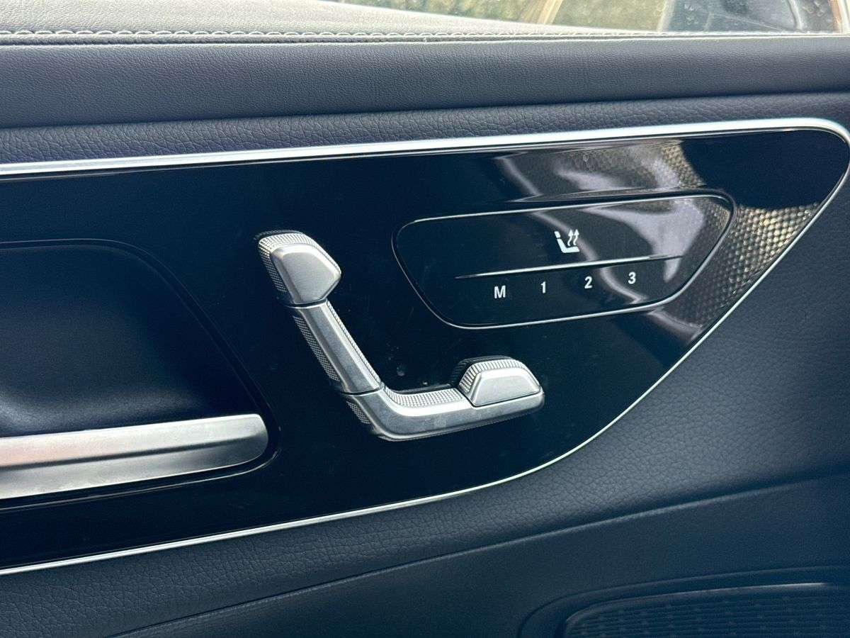 Used Mercedes-Benz GLC 2023 for sale - 78192259: Photo 30