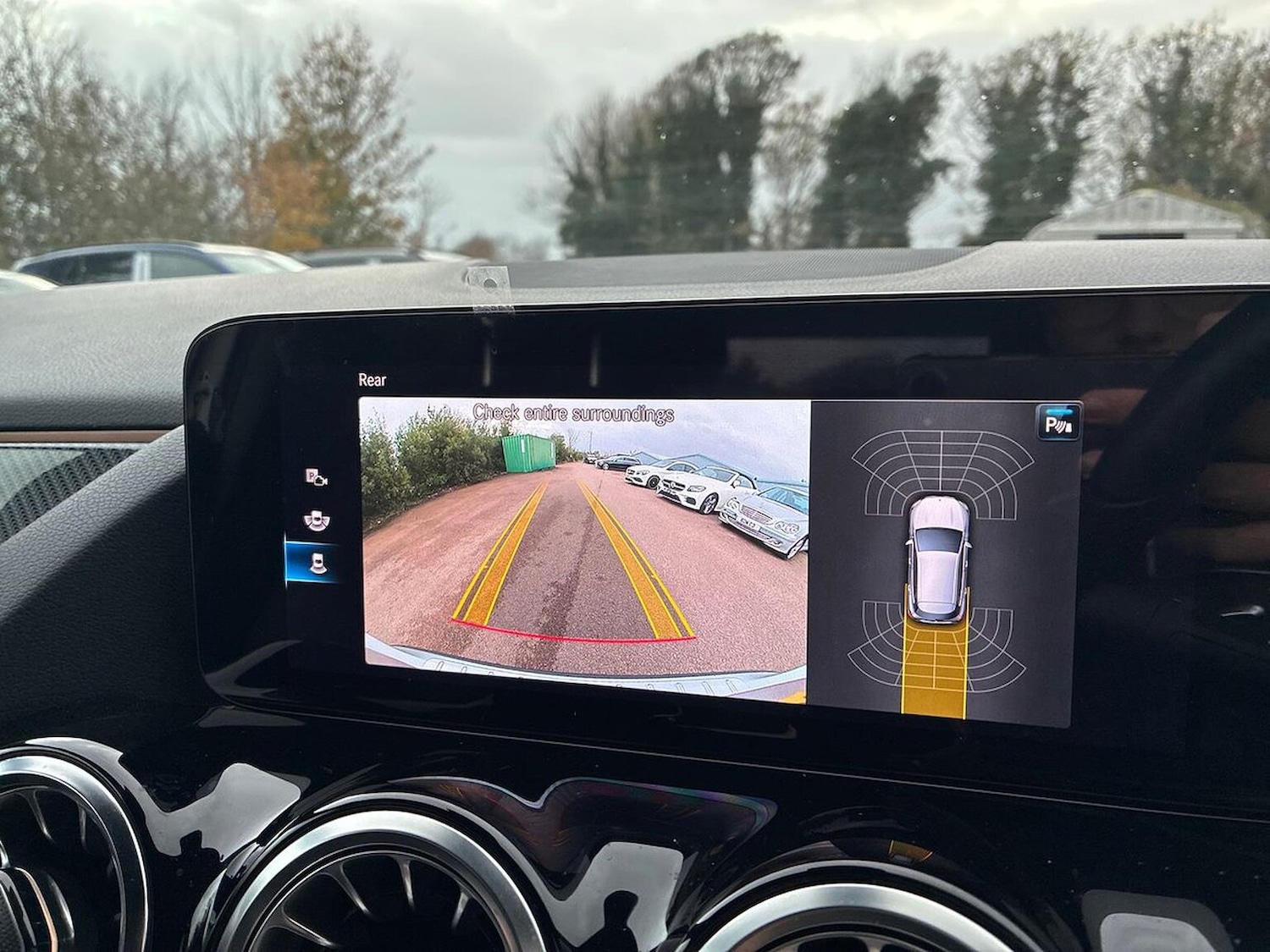 Used Mercedes-Benz GLA 2023 for sale - 76464649: Photo 24